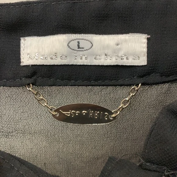 Sheer Ruffle Button Up Top - Picture 5 of 6